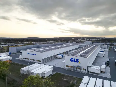 Ilmakuva GLS terminaalista